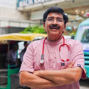 Dr. Ravi Malik